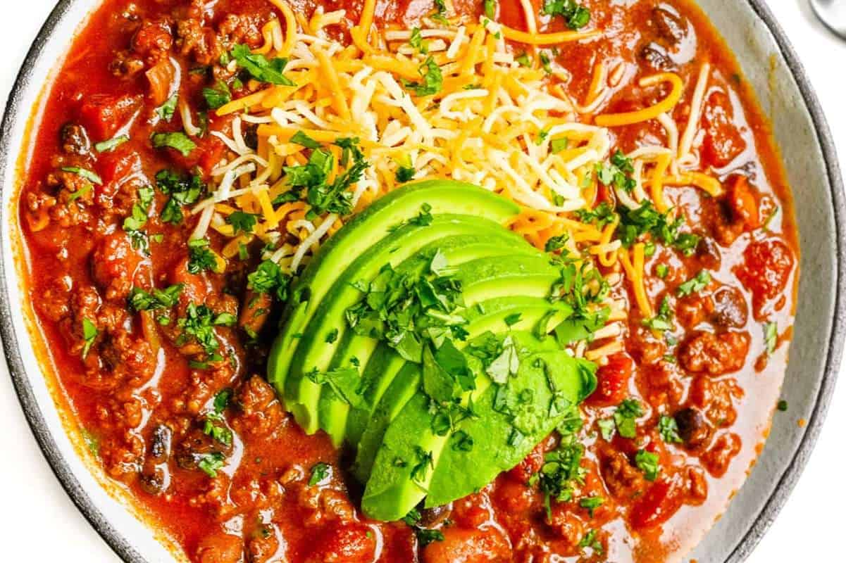 Easy Chili Recipe (Award Winning!). 