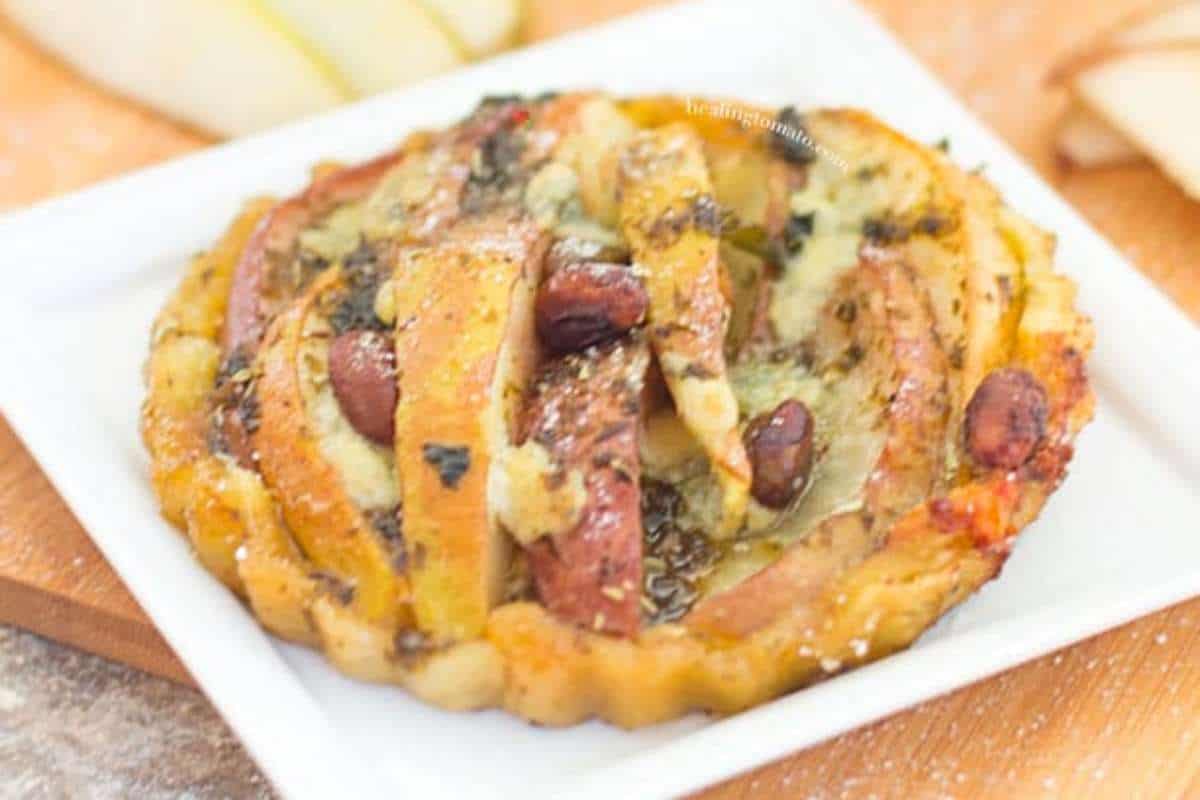 Easy Pear Tart. 