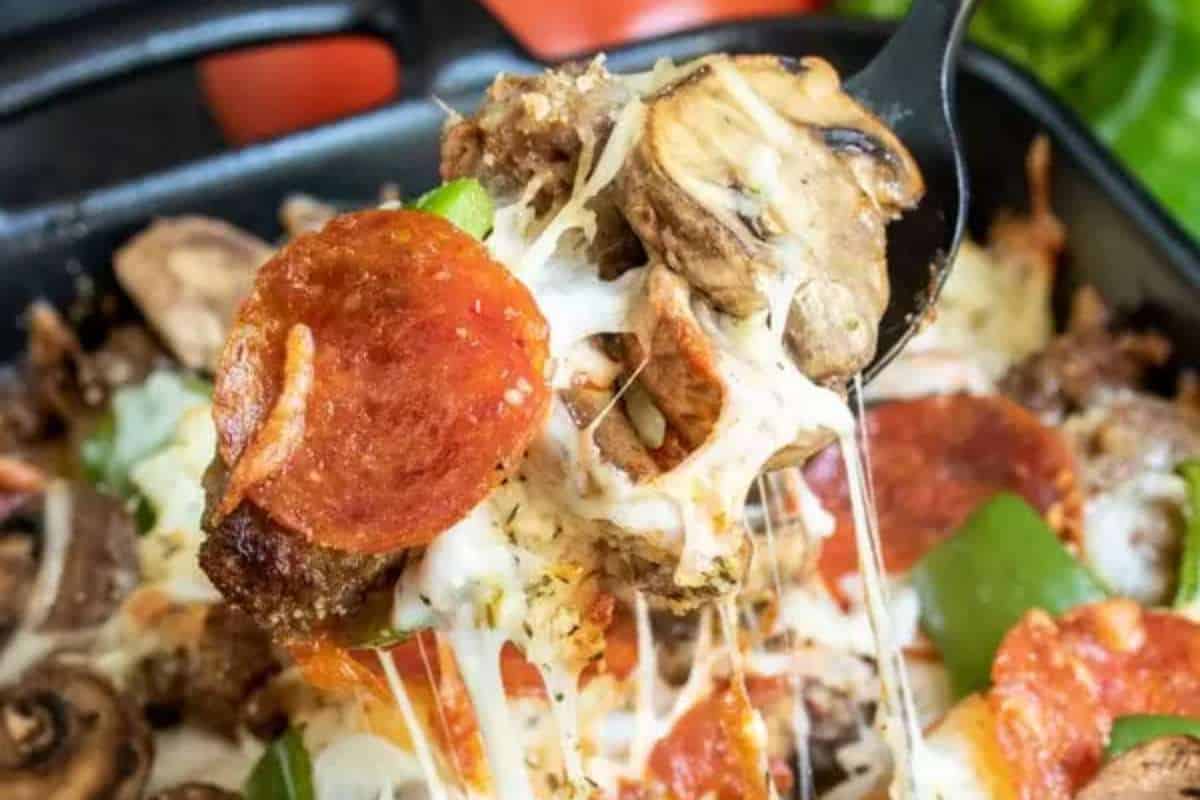 Low Carb Pizza Casserole.