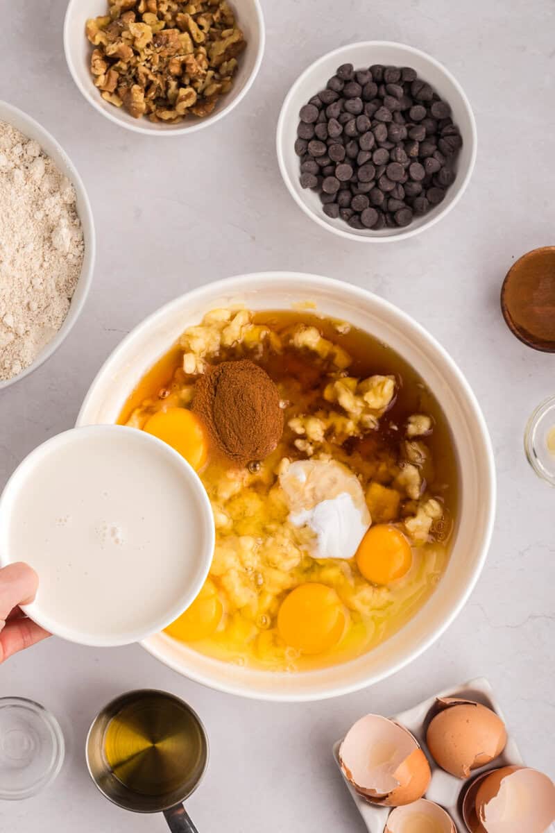 mixing bowl with banana egg and vanilla 