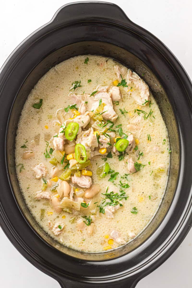 creamy white chicken chili in slow cooker