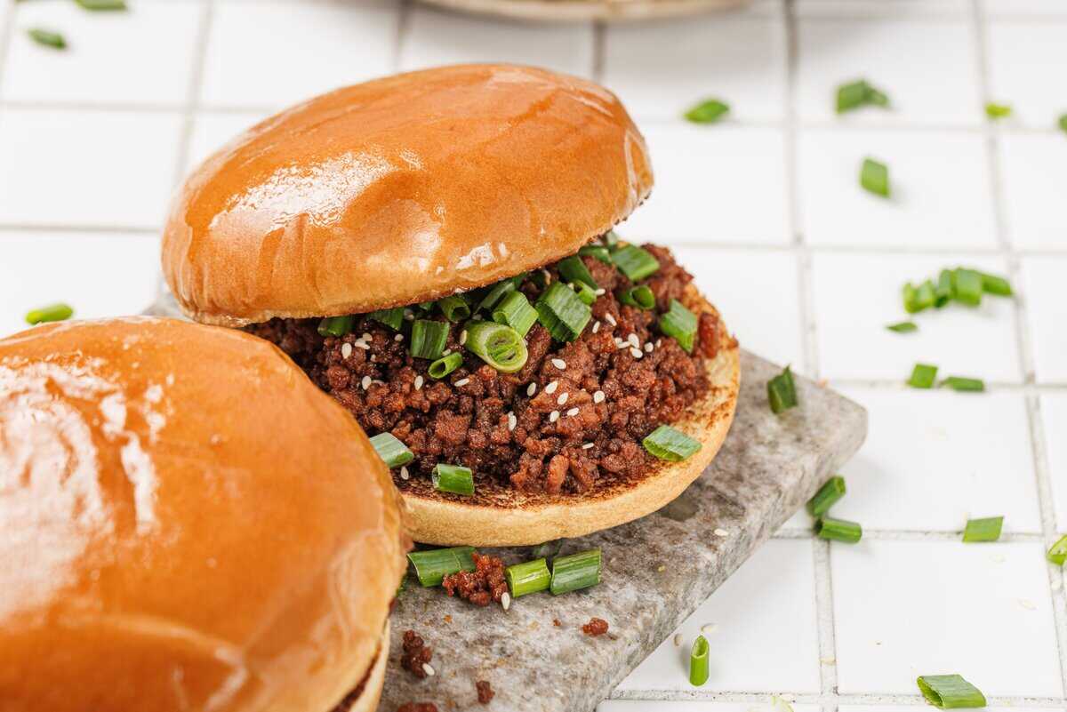 korean sloppy joes on buns