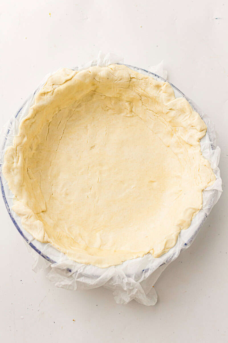 crust in pie pan for chicken pot pie