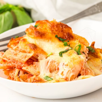 baked ziti on a plate